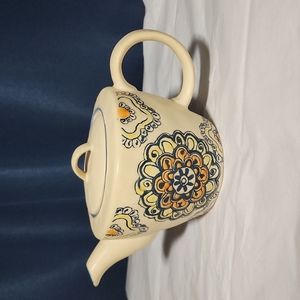 Ceramic Tea Pot